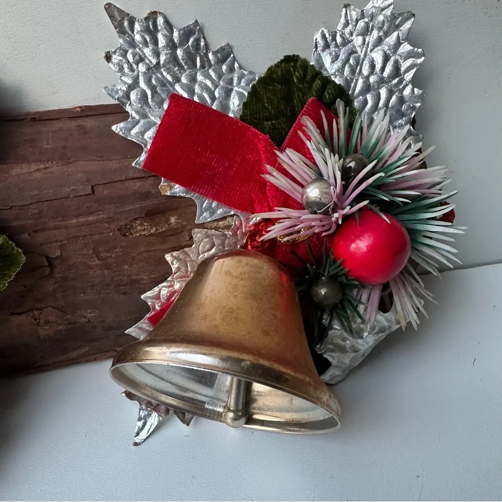 Vintage Christmas Holly Bells Wall Hanging Decoration Rustic Holiday Decor